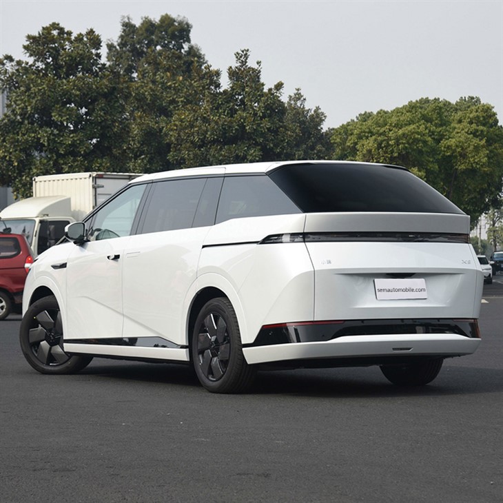 XPeng X9 Electric MPV